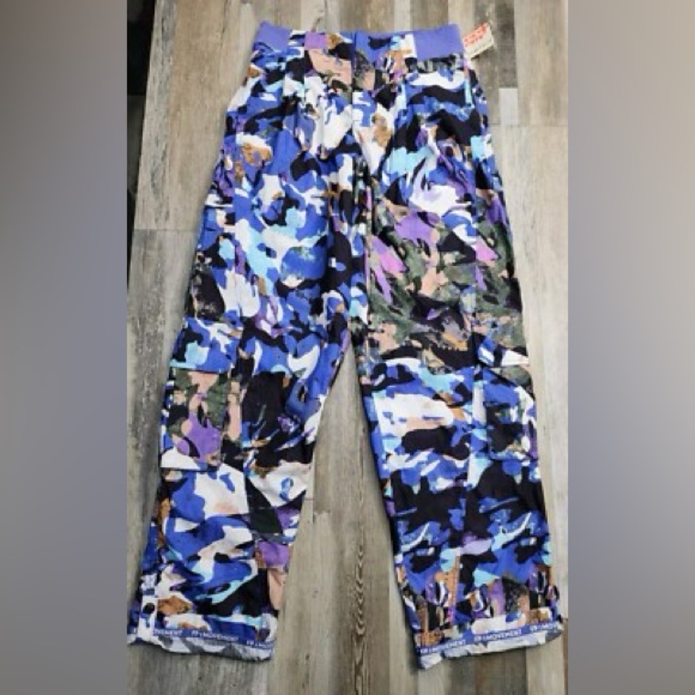 Free People FP Movement Mesmerize Abstract Cargo Pants M